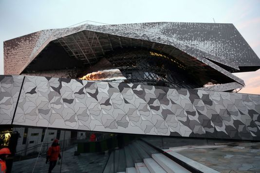 A view of the Philharmonie from the side
