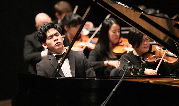 Daniel Hsu at 2016 Gilmore Keyboard Festival