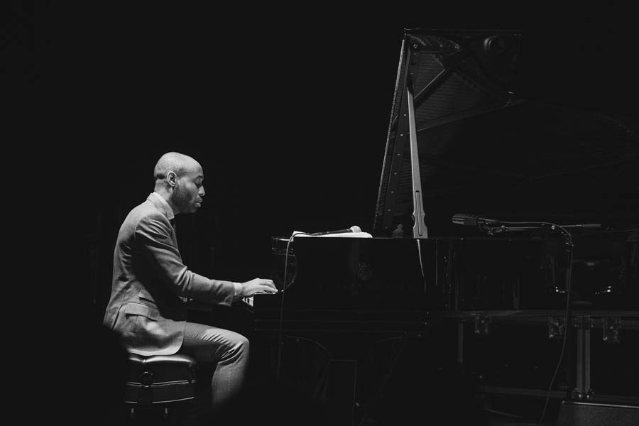 Aaron Diehl Trio black and white photo of pianist