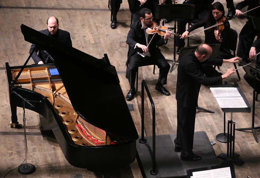 Kirill Gerstein with the Grand Rapids Symphony Orchestra on stage