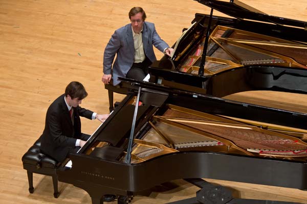 Nikolai Lugansky aiding student on the piano